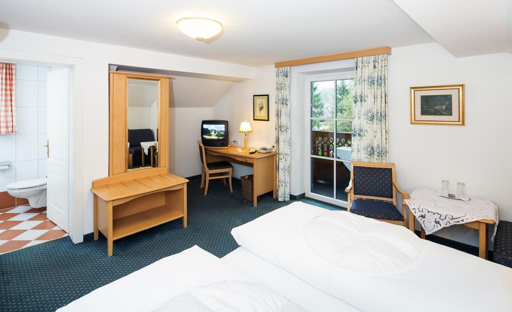 Pension Schiessling Anif Room photo